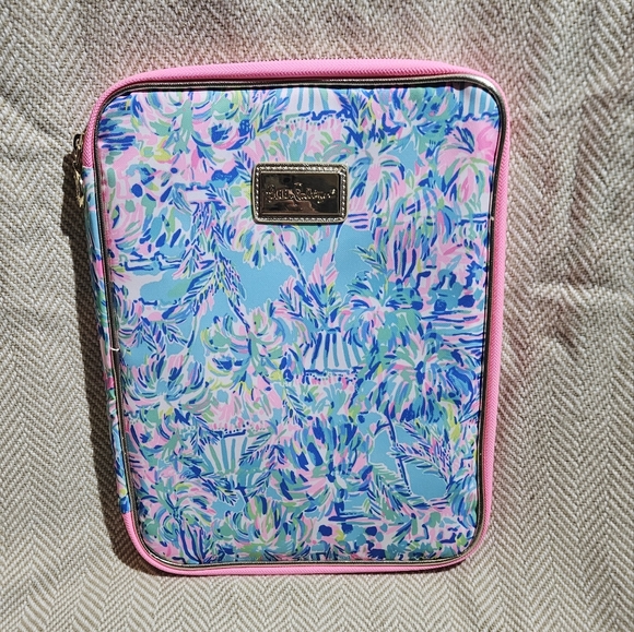 Lilly Pulitzer Multicolor Floral Tablet Sleeve & Folio Case. - Picture 1 of 6